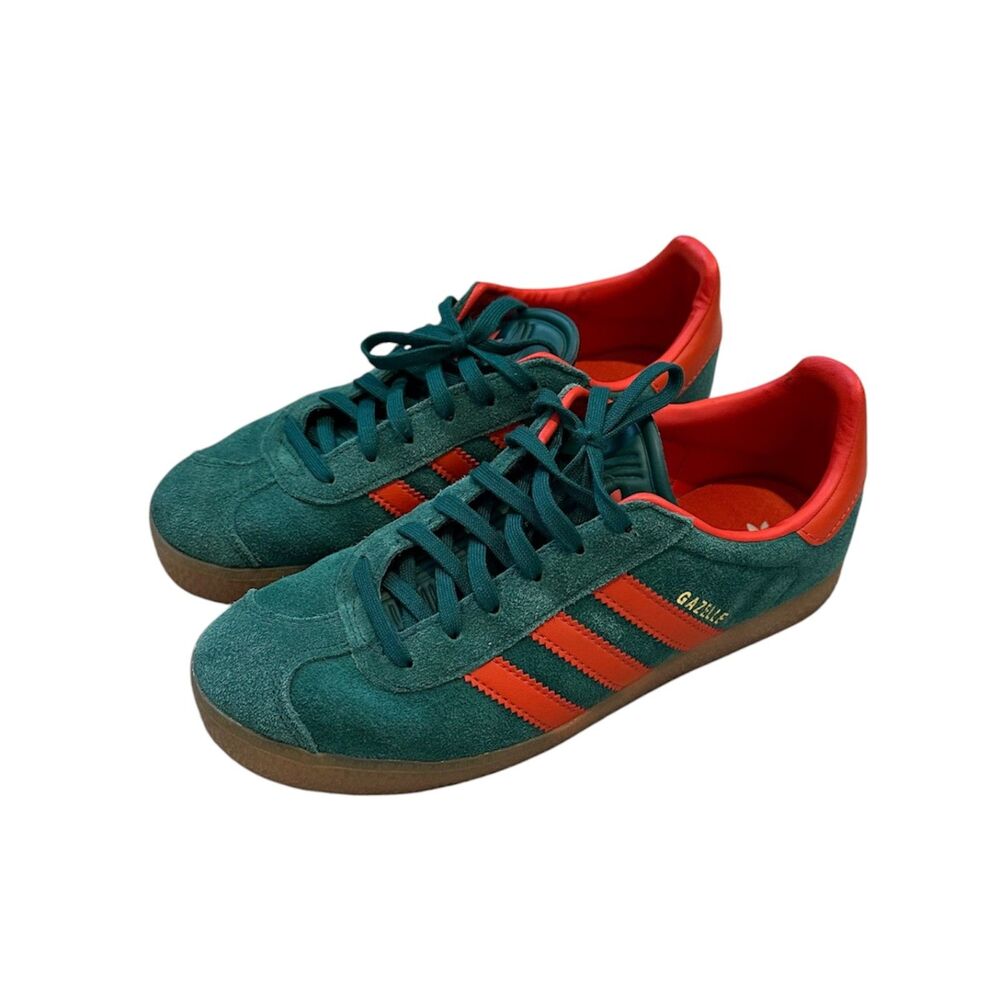 Adidas Gazelle Shoes in Collegiate Green/Preloved Red Size 3.5 - Women's 5.5-6